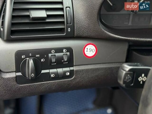 Синій БМВ 3 Серія, об'ємом двигуна 1.8 л та пробігом 257 тис. км за 4200 $, фото 9 на Automoto.ua