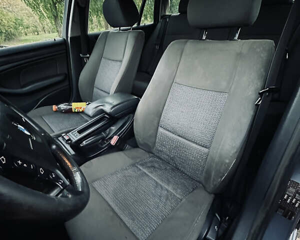 Синий БМВ 3 Серия, объемом двигателя 2 л и пробегом 200 тыс. км за 2350 $, фото 6 на Automoto.ua