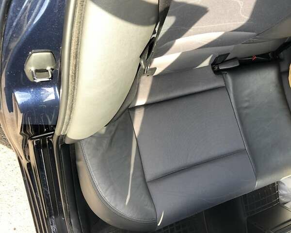 Синій БМВ 3 Серія, об'ємом двигуна 1.8 л та пробігом 273 тис. км за 4200 $, фото 4 на Automoto.ua