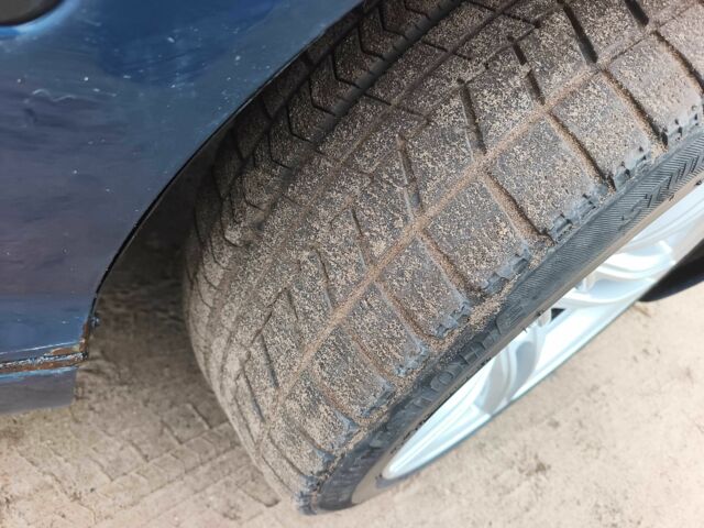 Синій БМВ 3 Серія, об'ємом двигуна 2 л та пробігом 270 тис. км за 4300 $, фото 21 на Automoto.ua