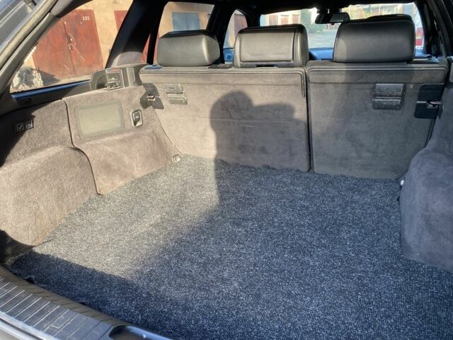 Синій БМВ 3 Серія, об'ємом двигуна 2 л та пробігом 300 тис. км за 7400 $, фото 9 на Automoto.ua