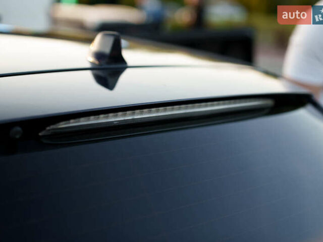 Синий БМВ 3 Серия, объемом двигателя 2.98 л и пробегом 352 тыс. км за 6400 $, фото 48 на Automoto.ua