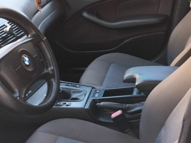 БМВ 3 Серия 2004 в Днепре (Днепропетровске) на Automoto.ua Синий БМВ 3 Серия, объемом двигателя 1.8 л и пробегом 270 тыс. км за 5200 $, фото 12 на Automoto.ua