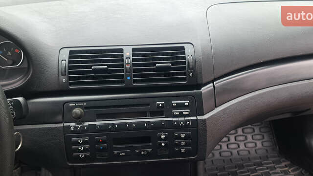 Синій БМВ 3 Серія, об'ємом двигуна 2 л та пробігом 410 тис. км за 3200 $, фото 31 на Automoto.ua