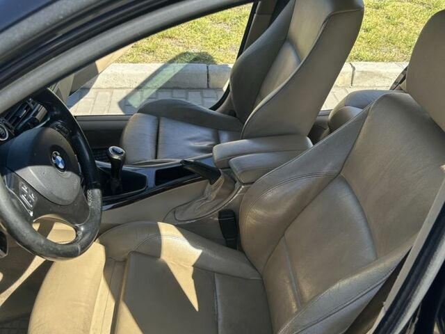 Синій БМВ 3 Серія, об'ємом двигуна 2 л та пробігом 280 тис. км за 6200 $, фото 21 на Automoto.ua