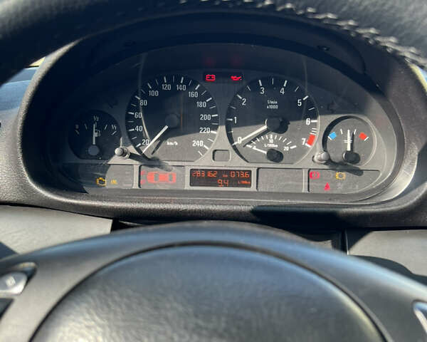 Синій БМВ 3 Серія, об'ємом двигуна 1.8 л та пробігом 284 тис. км за 5500 $, фото 28 на Automoto.ua