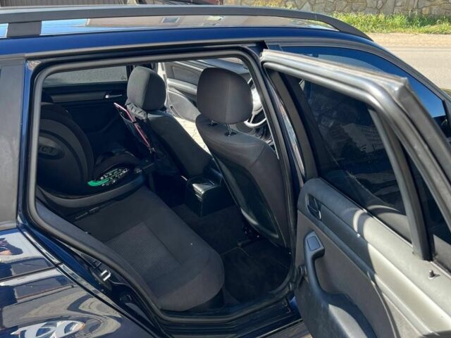 Синий БМВ 3 Серия, объемом двигателя 0 л и пробегом 285 тыс. км за 4900 $, фото 3 на Automoto.ua