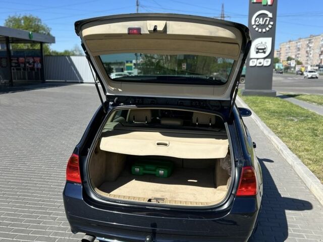 Синій БМВ 3 Серія, об'ємом двигуна 2 л та пробігом 280 тис. км за 6200 $, фото 12 на Automoto.ua