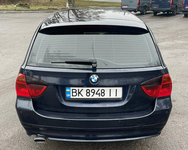 Синий БМВ 3 Серия, объемом двигателя 2 л и пробегом 295 тыс. км за 6300 $, фото 9 на Automoto.ua
