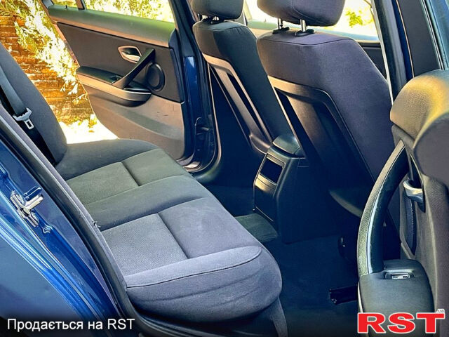 Синій БМВ 3 Серія, об'ємом двигуна 2 л та пробігом 366 тис. км за 5690 $, фото 7 на Automoto.ua