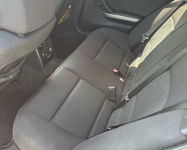 Синий БМВ 3 Серия, объемом двигателя 2 л и пробегом 298 тыс. км за 8150 $, фото 7 на Automoto.ua