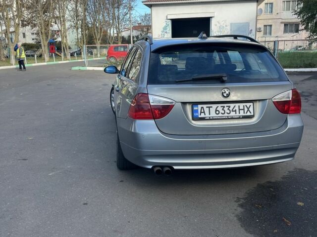 БМВ 3 Серия 2006 в Одессе на Automoto.ua Синий БМВ 3 Серия, объемом двигателя 2.5 л и пробегом 260 тыс. км за 7450 $, фото 3 на Automoto.ua