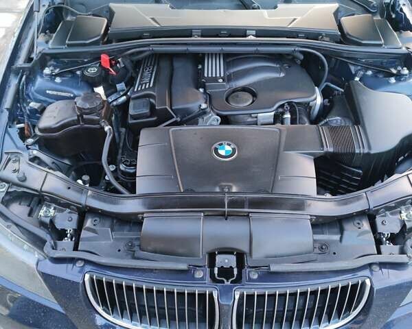 Синій БМВ 3 Серія, об'ємом двигуна 2 л та пробігом 326 тис. км за 5999 $, фото 24 на Automoto.ua