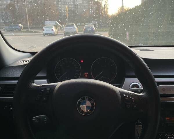 Синий БМВ 3 Серия, объемом двигателя 2 л и пробегом 391 тыс. км за 6399 $, фото 9 на Automoto.ua