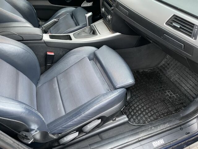 Синій БМВ 3 Серія, об'ємом двигуна 2 л та пробігом 320 тис. км за 7500 $, фото 4 на Automoto.ua