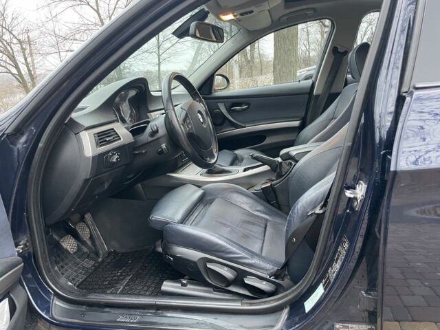 Синій БМВ 3 Серія, об'ємом двигуна 2 л та пробігом 320 тис. км за 7500 $, фото 5 на Automoto.ua
