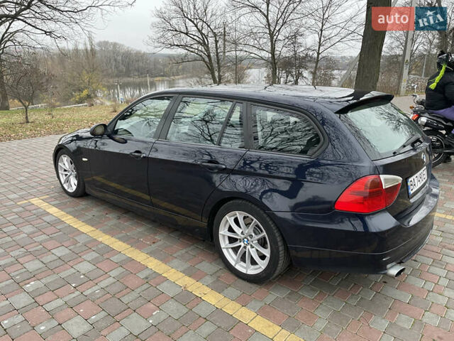 Синій БМВ 3 Серія, об'ємом двигуна 2 л та пробігом 320 тис. км за 7500 $, фото 1 на Automoto.ua