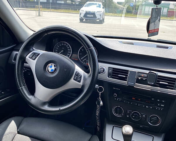 Синій БМВ 3 Серія, об'ємом двигуна 2 л та пробігом 305 тис. км за 6600 $, фото 10 на Automoto.ua