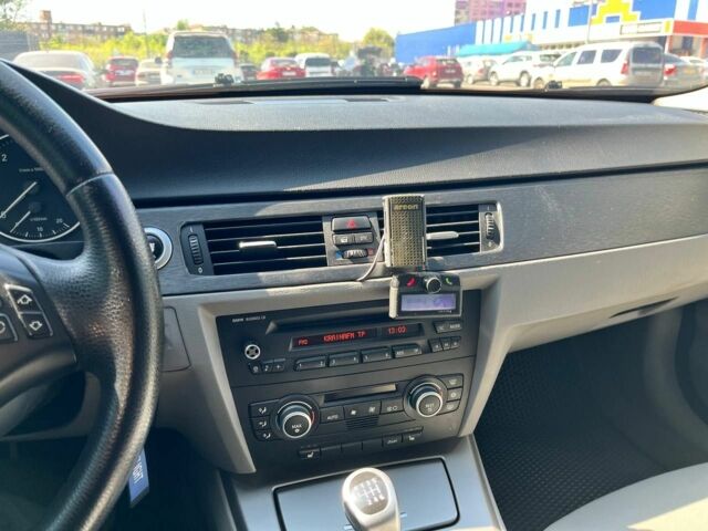 Синий БМВ 3 Серия, объемом двигателя 2 л и пробегом 340 тыс. км за 7500 $, фото 5 на Automoto.ua