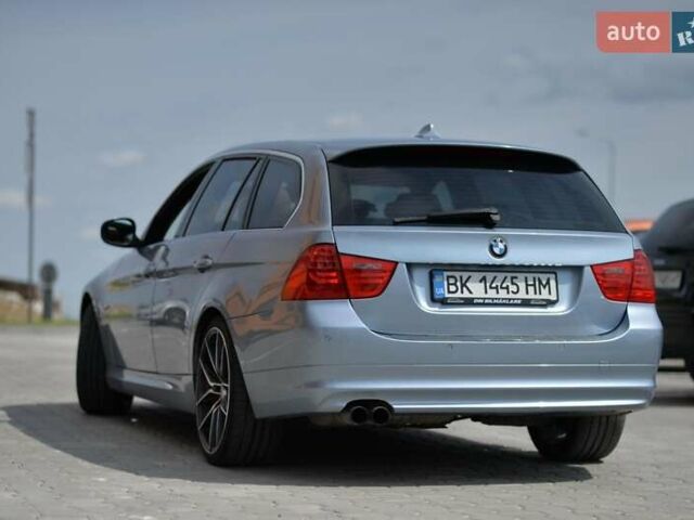 Синий БМВ 3 Серия, объемом двигателя 2.99 л и пробегом 249 тыс. км за 10400 $, фото 2 на Automoto.ua