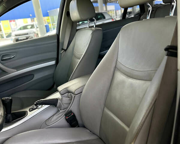 Синій БМВ 3 Серія, об'ємом двигуна 2 л та пробігом 351 тис. км за 7600 $, фото 12 на Automoto.ua