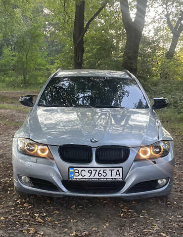 Синій БМВ 3 Серія, об'ємом двигуна 2 л та пробігом 390 тис. км за 8700 $, фото 4 на Automoto.ua