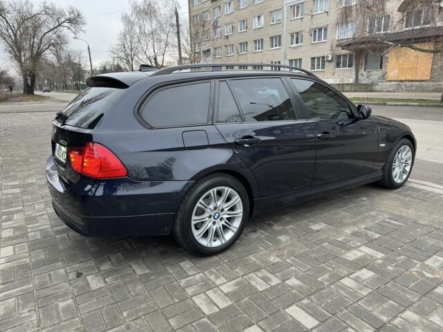 Синий БМВ 3 Серия, объемом двигателя 2 л и пробегом 351 тыс. км за 7800 $, фото 4 на Automoto.ua