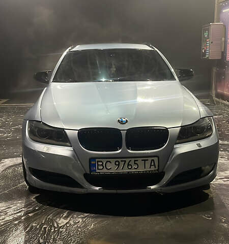 Синій БМВ 3 Серія, об'ємом двигуна 2 л та пробігом 390 тис. км за 8700 $, фото 2 на Automoto.ua