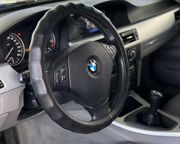 Синій БМВ 3 Серія, об'ємом двигуна 2 л та пробігом 351 тис. км за 7600 $, фото 11 на Automoto.ua