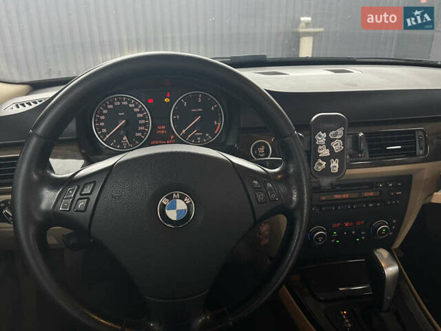Синий БМВ 3 Серия, объемом двигателя 2 л и пробегом 345 тыс. км за 9700 $, фото 8 на Automoto.ua