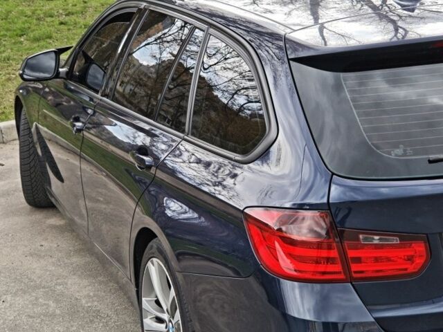 Синий БМВ 3 Серия, объемом двигателя 2 л и пробегом 282 тыс. км за 10900 $, фото 11 на Automoto.ua