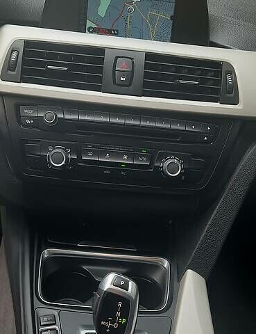 Синий БМВ 3 Серия, объемом двигателя 2 л и пробегом 229 тыс. км за 15000 $, фото 27 на Automoto.ua