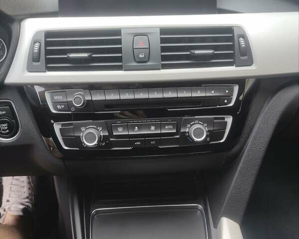 Синий БМВ 3 Серия, объемом двигателя 2 л и пробегом 262 тыс. км за 18000 $, фото 32 на Automoto.ua