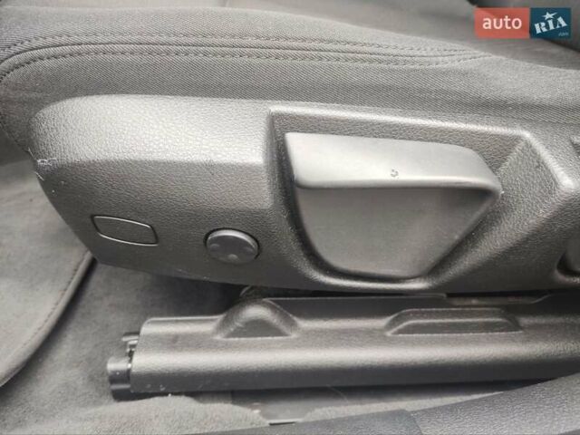 Синий БМВ 3 Серия, объемом двигателя 2 л и пробегом 262 тыс. км за 18000 $, фото 30 на Automoto.ua