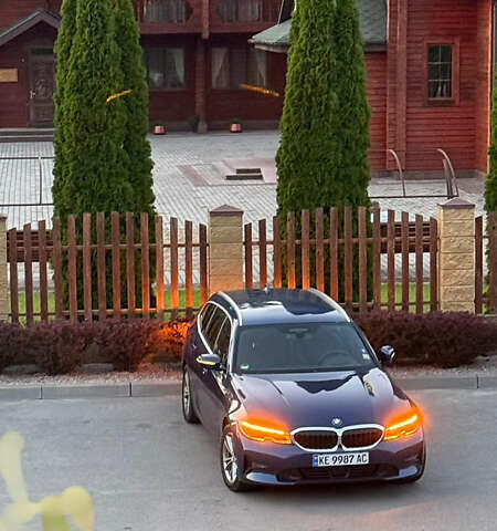 Синий БМВ 3 Серия, объемом двигателя 2 л и пробегом 111 тыс. км за 22500 $, фото 6 на Automoto.ua