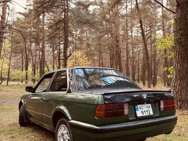 Зелений БМВ 3 Серія, об'ємом двигуна 1.8 л та пробігом 411 тис. км за 1500 $, фото 2 на Automoto.ua