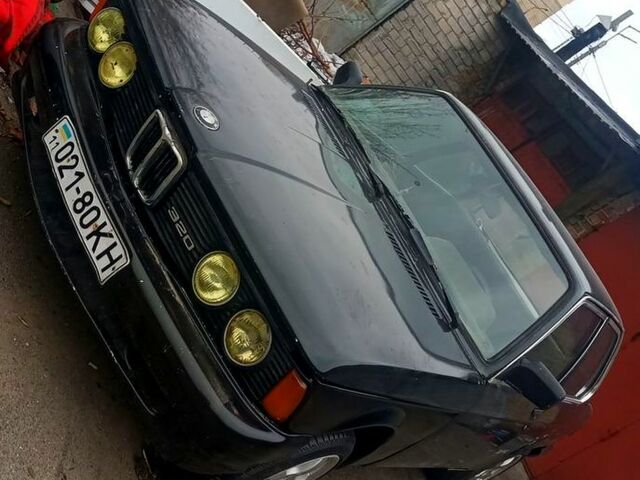 Зеленый БМВ 3 Серия, объемом двигателя 1.6 л и пробегом 400 тыс. км за 707 $, фото 2 на Automoto.ua