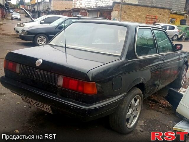 Зеленый БМВ 3 Серия, объемом двигателя 1.6 л и пробегом 400 тыс. км за 707 $, фото 3 на Automoto.ua