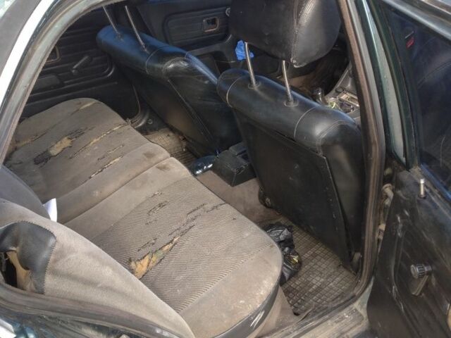 Зелений БМВ 3 Серія, об'ємом двигуна 2.4 л та пробігом 500 тис. км за 600 $, фото 7 на Automoto.ua