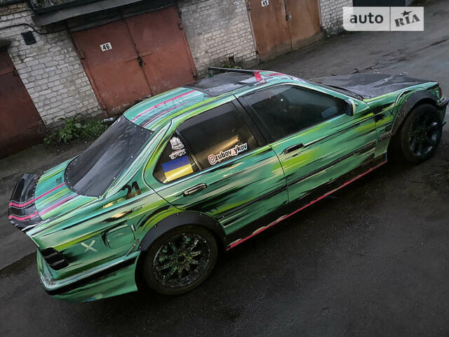 Зеленый БМВ 3 Серия, объемом двигателя 2.5 л и пробегом 364 тыс. км за 7000 $, фото 7 на Automoto.ua