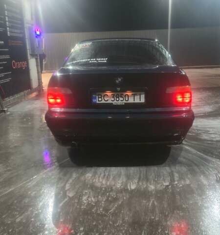 Зеленый БМВ 3 Серия, объемом двигателя 2 л и пробегом 448 тыс. км за 2500 $, фото 9 на Automoto.ua