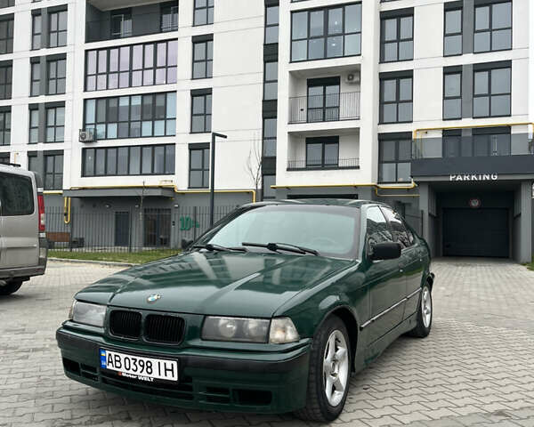 Зеленый БМВ 3 Серия, объемом двигателя 1.6 л и пробегом 306 тыс. км за 2400 $, фото 9 на Automoto.ua