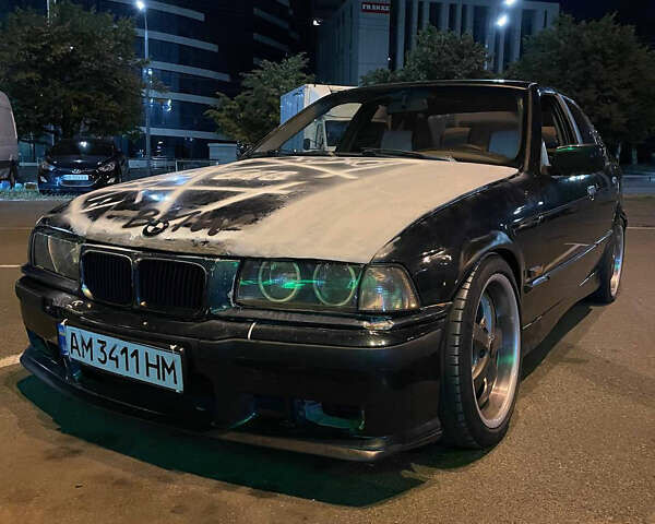 Зеленый БМВ 3 Серия, объемом двигателя 2 л и пробегом 200 тыс. км за 2400 $, фото 18 на Automoto.ua