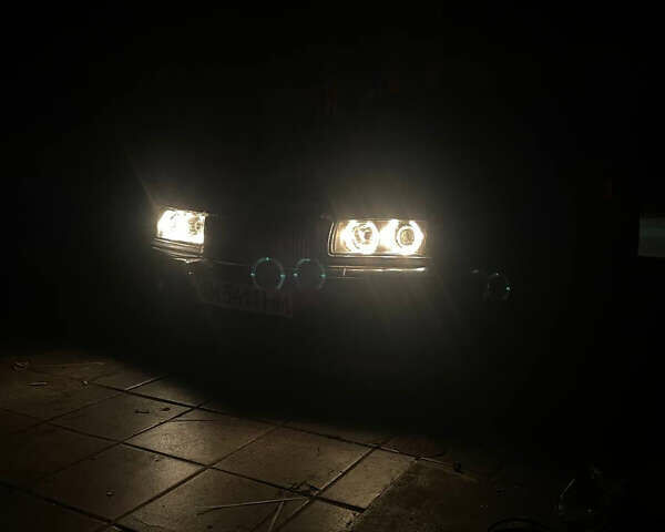 Зеленый БМВ 3 Серия, объемом двигателя 2 л и пробегом 200 тыс. км за 2400 $, фото 16 на Automoto.ua