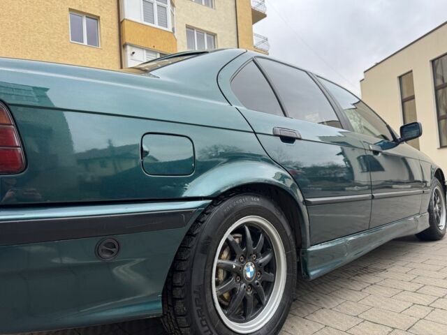 Зеленый БМВ 3 Серия, объемом двигателя 1.8 л и пробегом 424 тыс. км за 2099 $, фото 6 на Automoto.ua