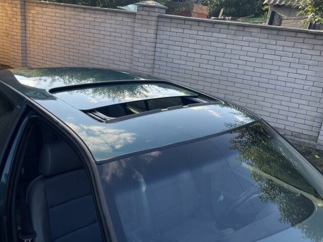 Зеленый БМВ 3 Серия, объемом двигателя 2 л и пробегом 250 тыс. км за 5600 $, фото 2 на Automoto.ua