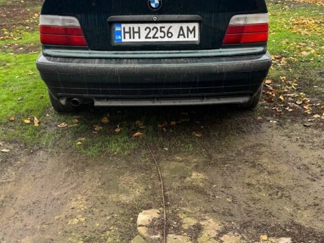 Зеленый БМВ 3 Серия, объемом двигателя 1.6 л и пробегом 400 тыс. км за 3200 $, фото 5 на Automoto.ua