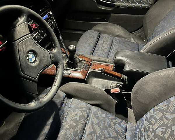 Зеленый БМВ 3 Серия, объемом двигателя 1.99 л и пробегом 260 тыс. км за 4500 $, фото 9 на Automoto.ua