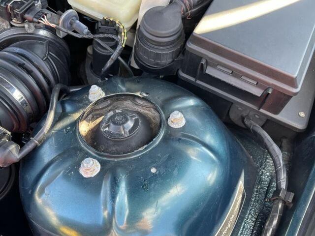 Зеленый БМВ 3 Серия, объемом двигателя 2 л и пробегом 250 тыс. км за 5600 $, фото 17 на Automoto.ua