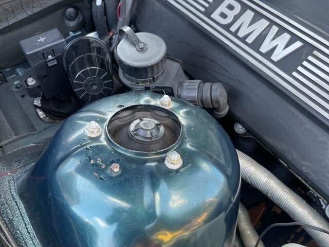 Зеленый БМВ 3 Серия, объемом двигателя 2 л и пробегом 250 тыс. км за 5600 $, фото 18 на Automoto.ua